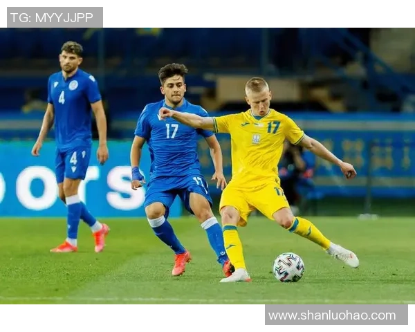 乌克兰足球明星球队阵容全解析及其辉煌成就回顾 乌克兰足球明星球队阵容全解析及其辉煌成就回顾