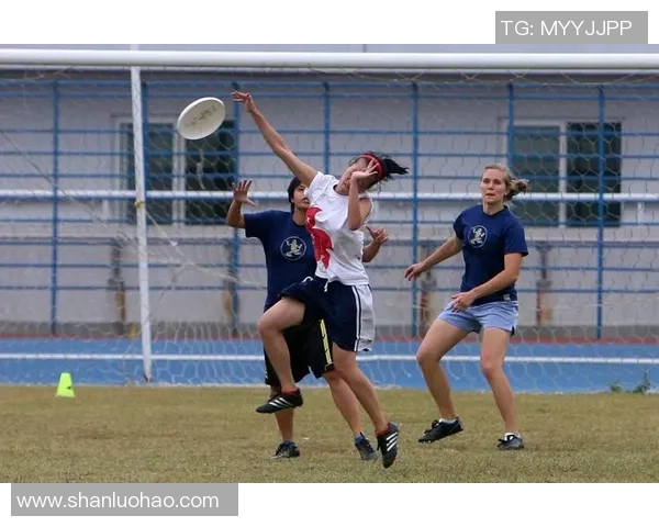 武汉飞盘队心理素质强劲荣登全国第二名展现团队精神与竞技风采